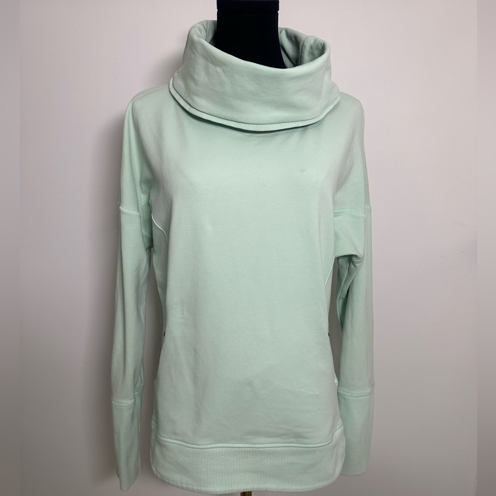 LuLulemon Pullover Cowl Neck Sweatshirt Size Small